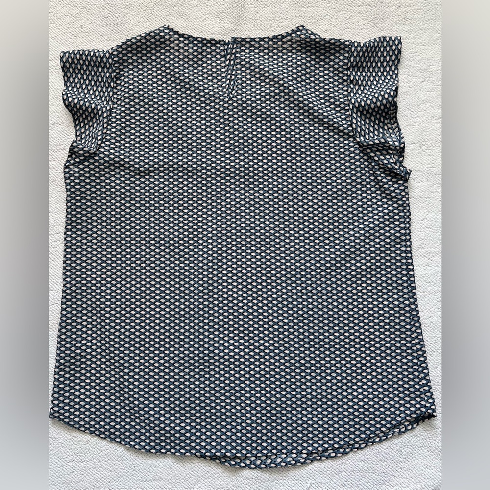 ADRIANNA PAPELL  Ruffled Sleeves Women’s Top/Blouse Grey and Tan Size: Large - Picture 4 of 16
